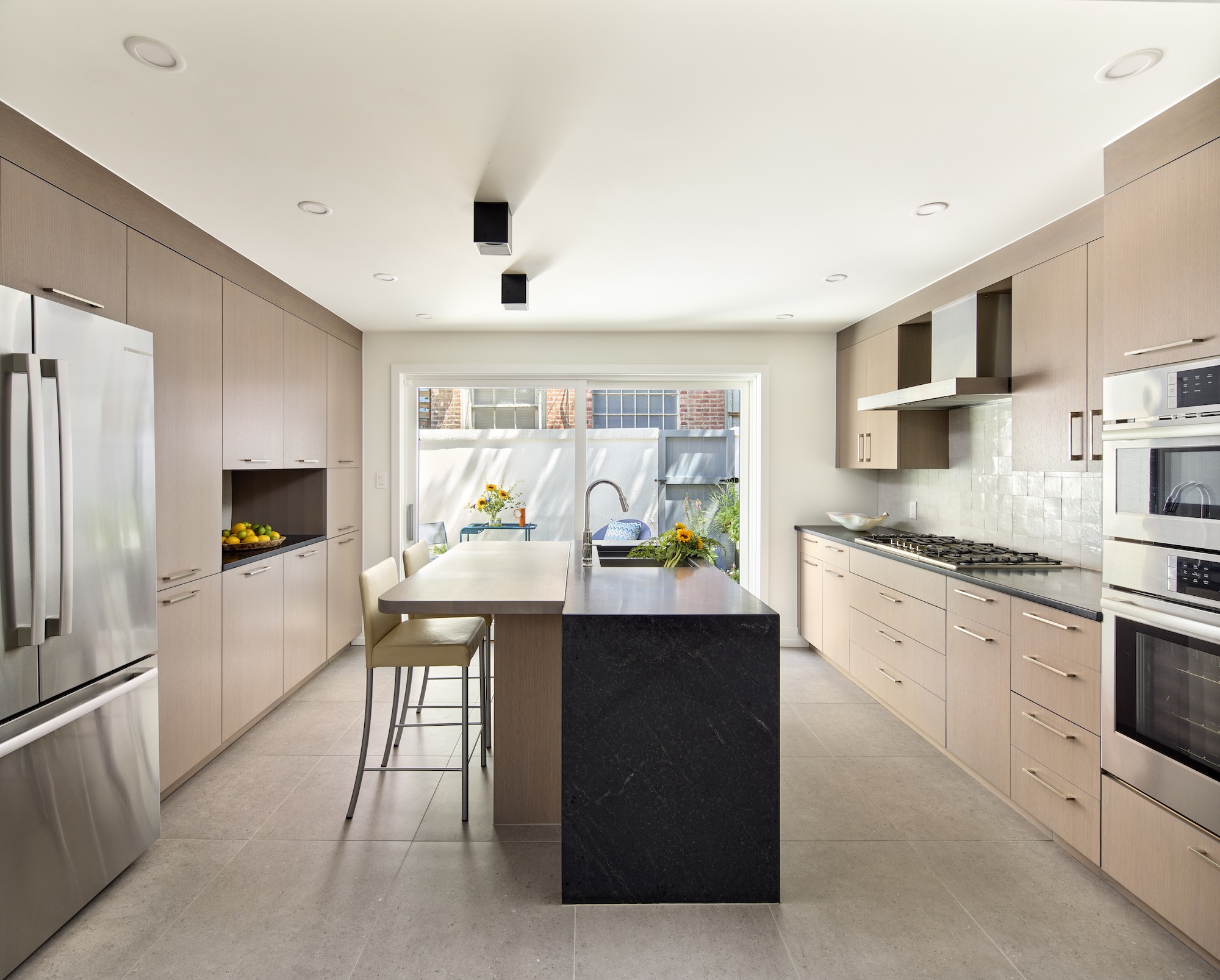 Panama Street photo 6